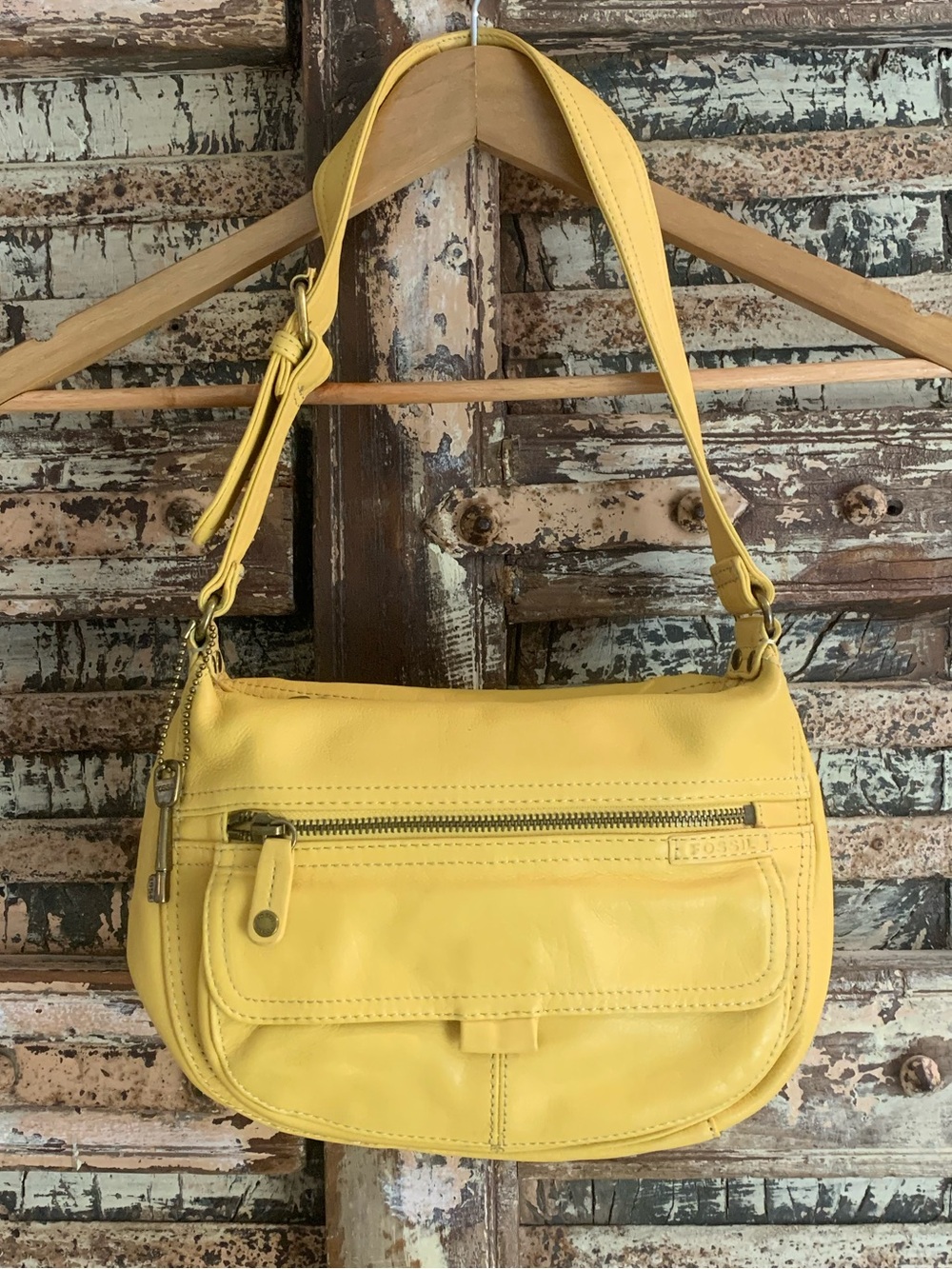 VTG Fossil Cargo Utility Shoulder Bag Butter Yellow Multi Pocket Pebbled Leather
